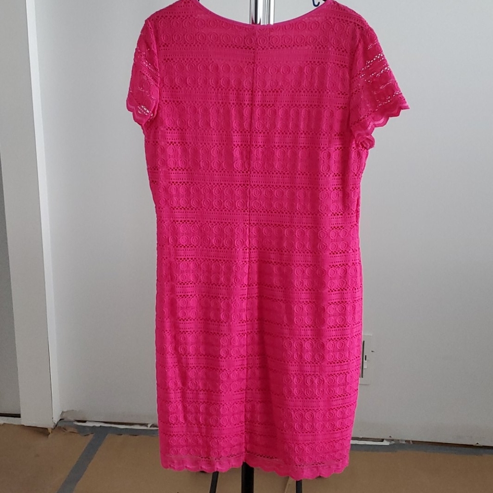 Dress - Picture 4 of 4